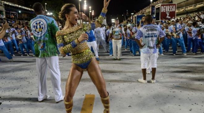 Las 'Garotas' brasileñas, sensación del Carnaval 2014 (FOTOS y VIDEO