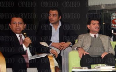 Jorge Sánchez Morales, Joel Paredes y René Valdivieso Cambio Foto / Archivo / Ulises Ruiz 