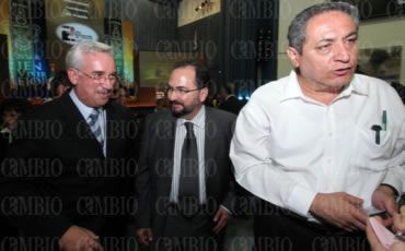 Antonio Sánchez y Samuel Malpica, candidatos del PAN y PRD Cambio/ Foto/ Tere Murillo