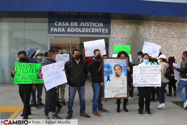 familiares contralor palmar bravo piden justicia protesta