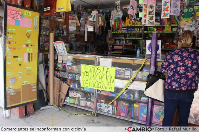 quejas san manuel claudia rivera comerciantes