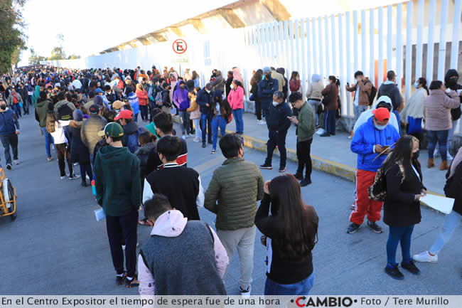 vacunacion jovenes 15 17 anios centro expositor