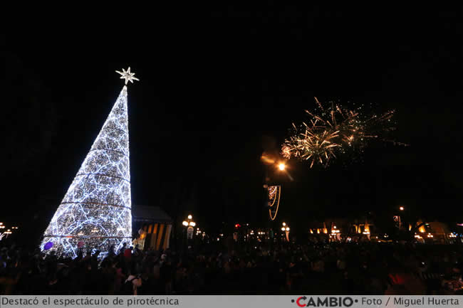 desfile reyes magos puebla pirotecnia