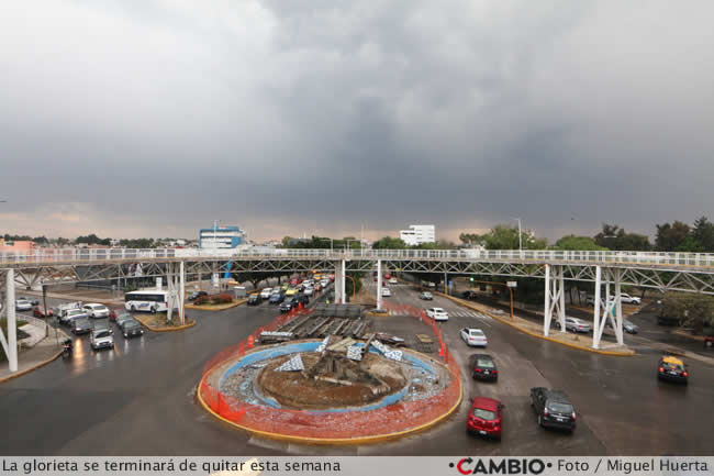 retiran obelisco ciclopista hermanos serdan glorieta