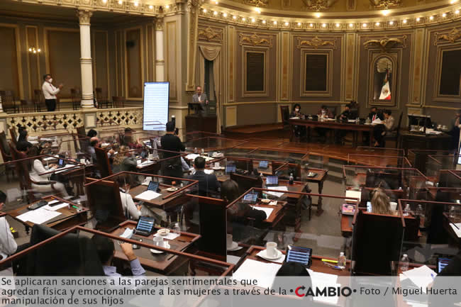 congreso avala tipificacion violencia vicaria puebla