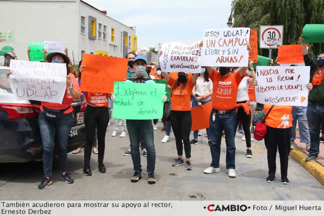 megamarcha udlap apoyo ernesto derbez