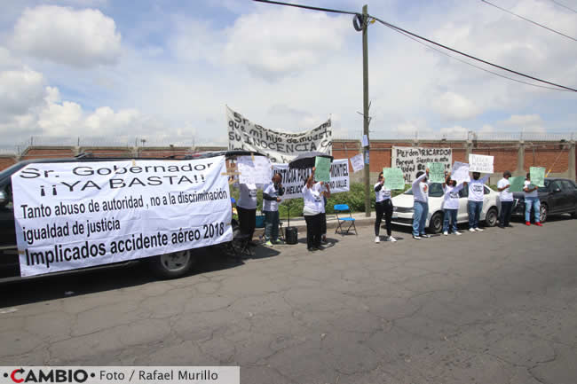 manifestacion ricardo montiel manta apoyo gobernador