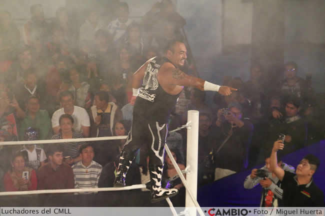 arena puebla luchadores cmll