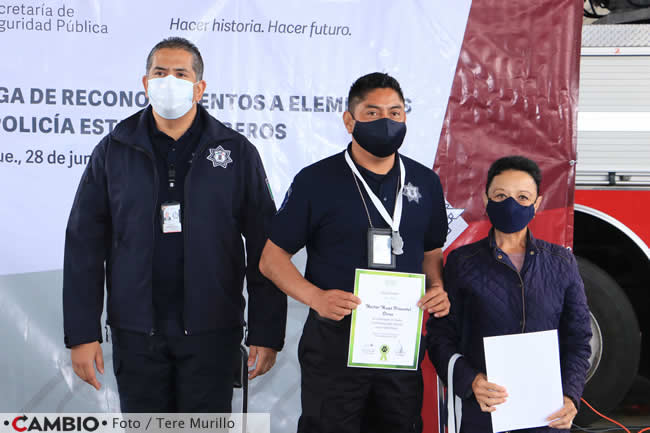 reconocimiento bomberos heroe