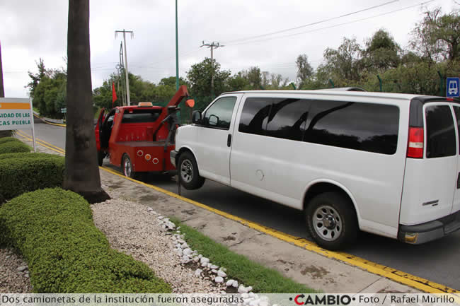 operativo udlap camioneta asegurada