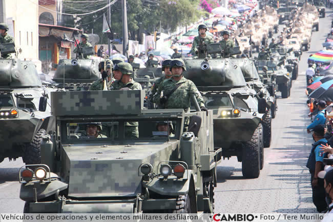 desfile batalla 5 mayo puebla elementos militares