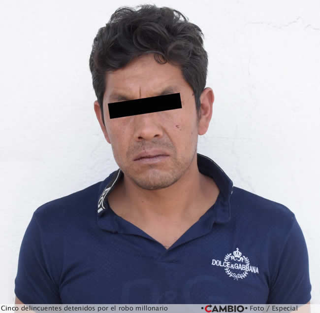 atraco camioneta balacera vergel 5 detenidos