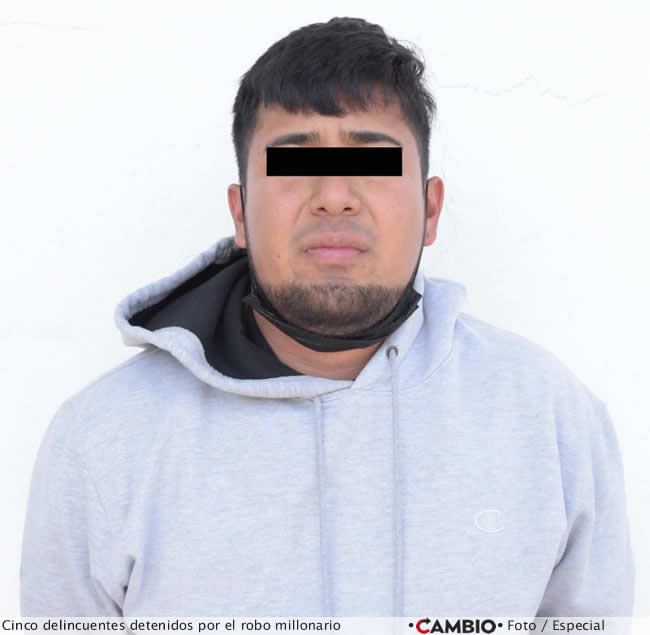 atraco camioneta balacera vergel detenidos 