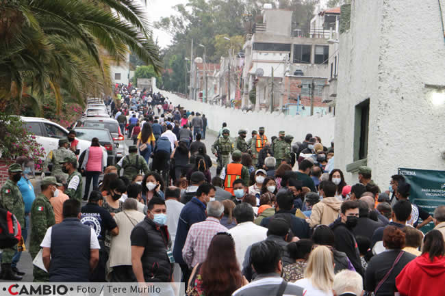 largas filas para la segunda dosis zona militar