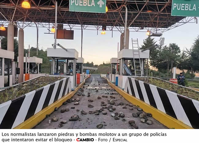 normalistas vadalizan caseta teziutlan virreyes piedras bombas