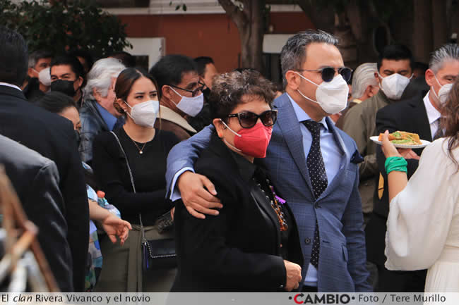 informe claudia rivera peor alcaldesa novio