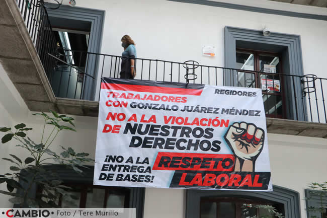 protesta sindicato ayuntamiento bases lona