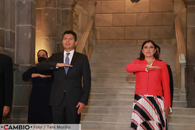 cambio bando seguridad ayuntamiento puebla honores