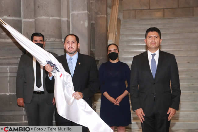 cambio bando seguridad enrique guevara bandera