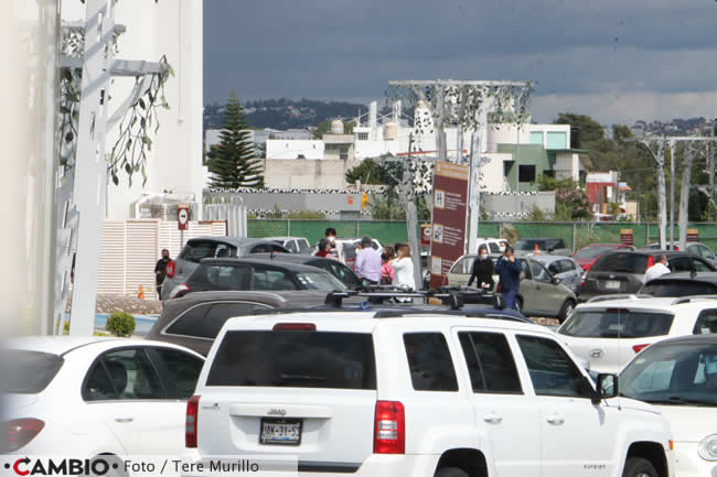 muerto suicidio covid hospital puebla estacionamiento