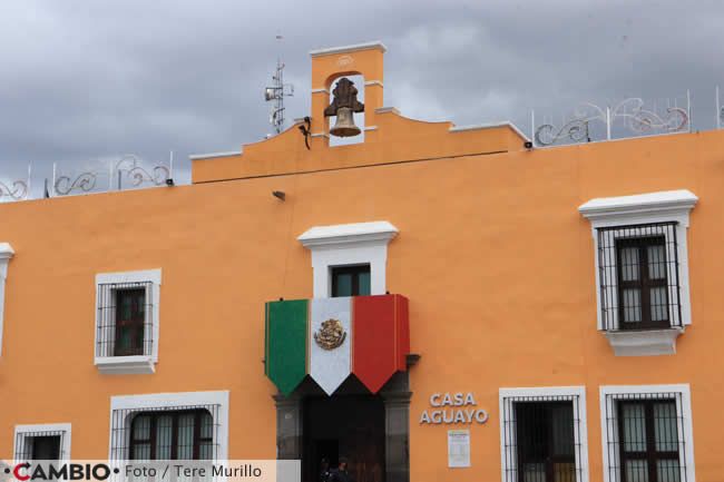 preparativos ceremonia 15 septiembre vista campana