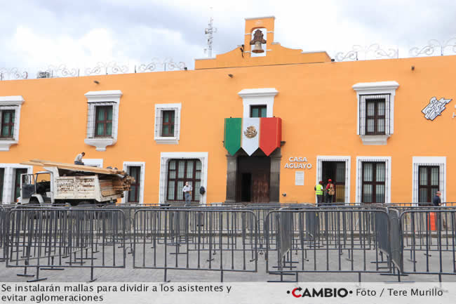 preparativos ceremonia 15 septiembre vista mallas