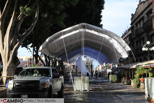 preparativos festejos 15 septiembre zocalo vista