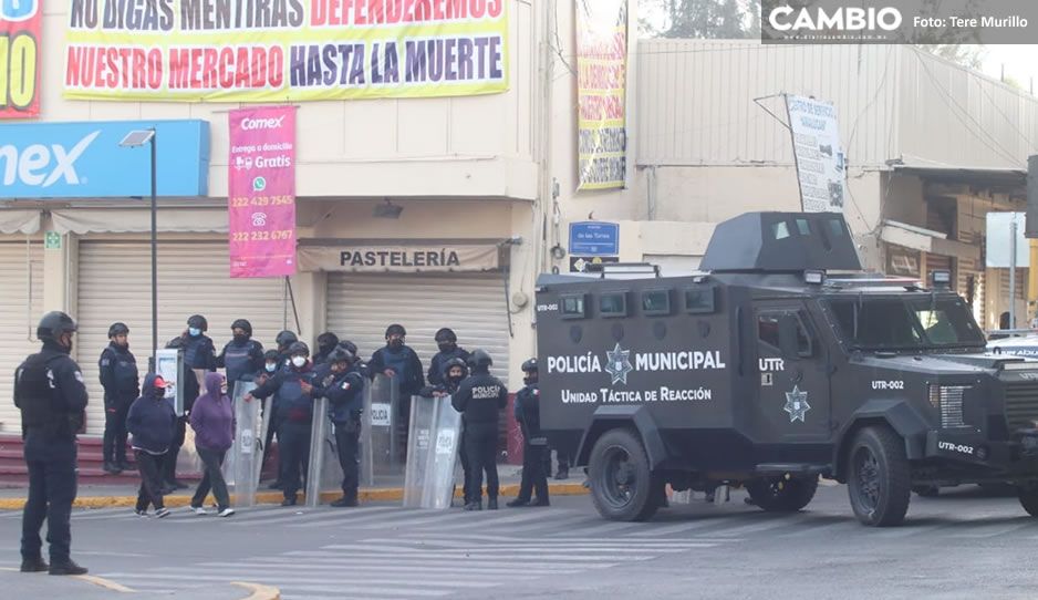 Granaderos mercado a malucan 2.jpg