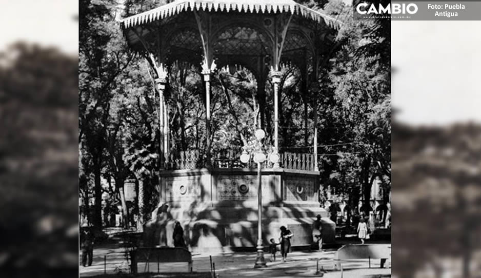 Zócalo Puebla 1942 .jpg