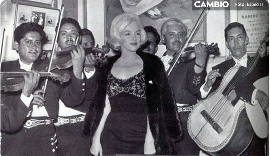 marylin monroe xochimilco.jpg