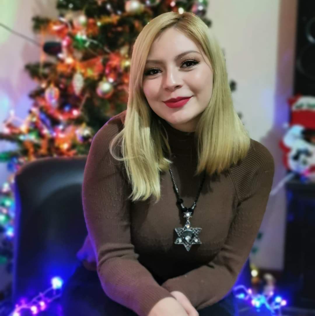 melanie 2.jpg