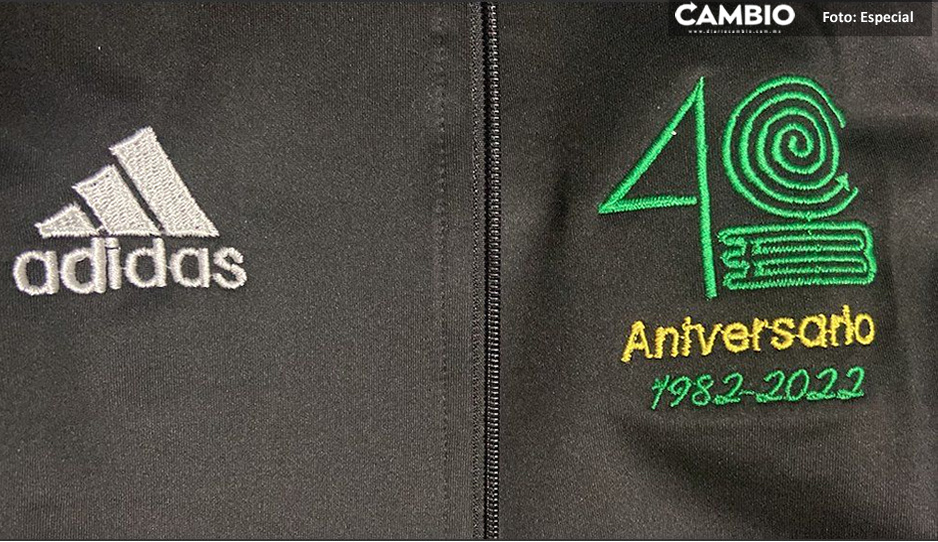 Cobaep regala a los profes pants Adidas piratas, con motivo a su 40 aniversario