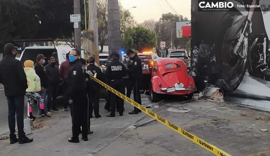 Conductor muere tras impactar su auto vs la pared en Boulevard Carlos Camacho