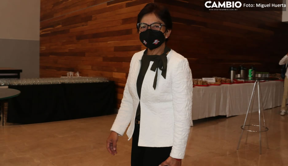 Lilia Cedillo analiza la posibilidad de dar becas alimenticias a estudiantes BUAP (VIDEO)