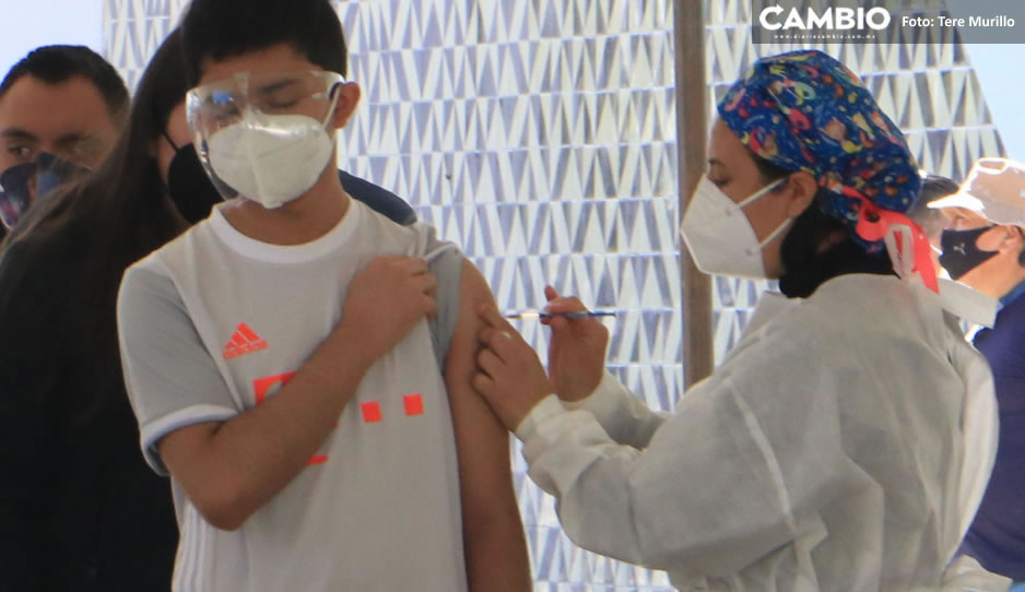 Mañana inicial a vacunación vs Covid para menores de 12 a 17 años en 115 municipios de Puebla