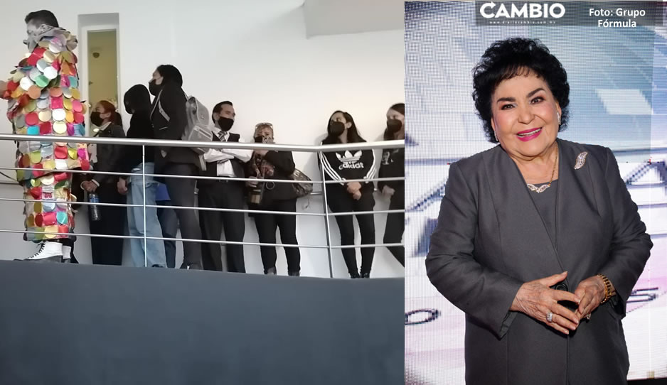 Cientos de fans acuden a darle el último adiós a Carmen Salinas (VIDEO Y FOTOS)
