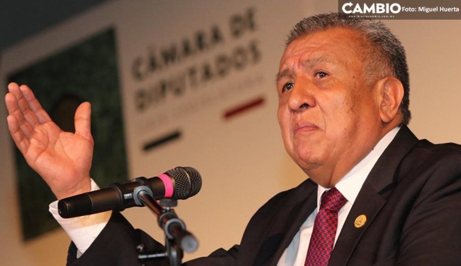 A unas horas del desafuero, Huerta culpa a la Fiscalía de filtrar su carpeta de investigación a los medios