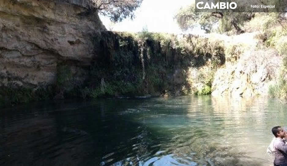 Pastorcito se aventó para salvar a su borreguita y la corriente lo arrastró en Cuautinchan