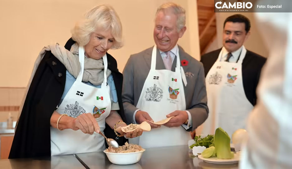 ¡Sabor a México! El rey Carlos III probó los famosos pastes de Hidalgo