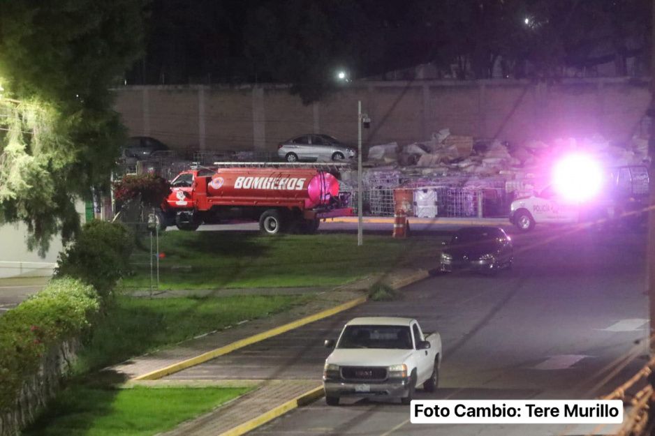 VIDEO: Explota tanque en la FGR de Puebla; hay dos muertos y dos heridos