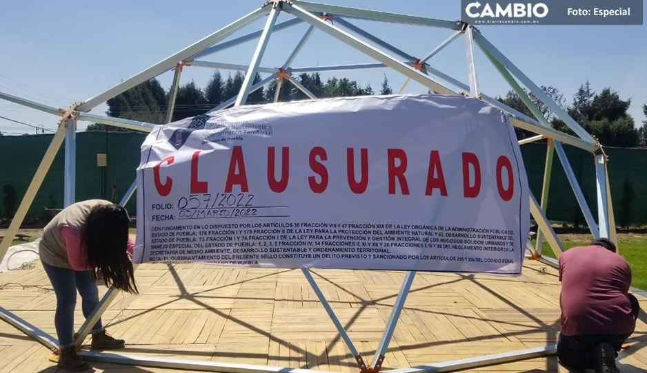 Clausuran trabajos de construcción de hostal junto a la pirámide de Cholula