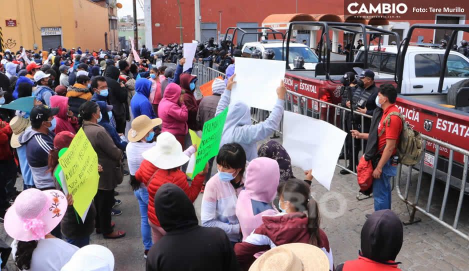 El Toñín manda resistencia a Casa Aguayo; se manifiestan pobladores de Palmarito (VIDEO y FOTOS)