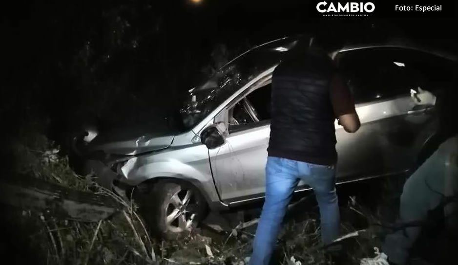 Joven de 19 años muere al caer con todo y su auto al fondo de un barranco en Ciudad Serdán
