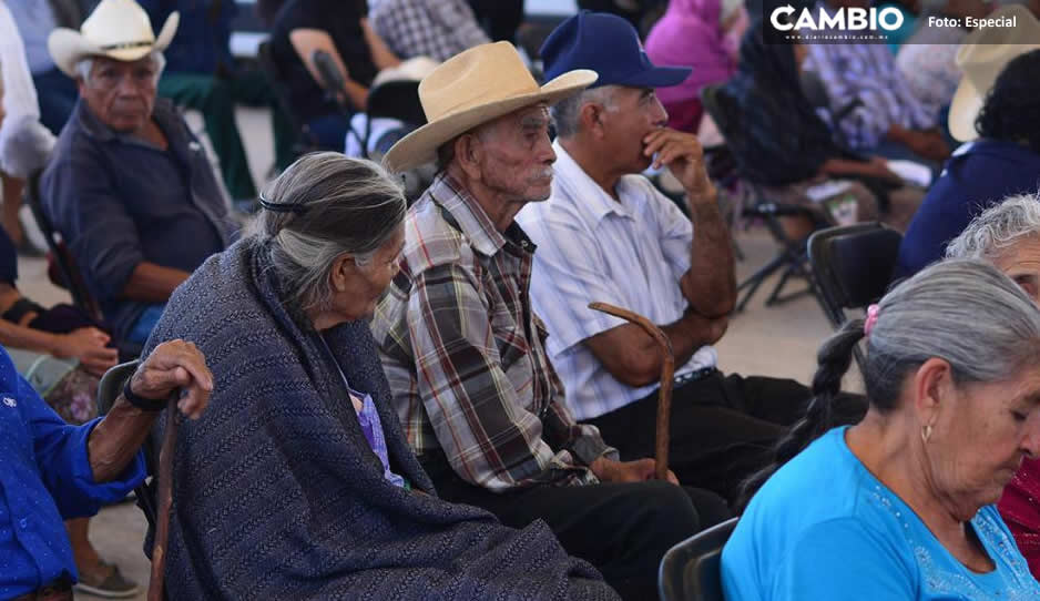 Pensión para abuelitos aumenta a 4 mil 800 pesos bimestrales a partir de hoy