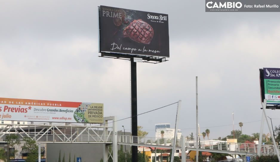 Cuatro espectaculares irregulares colocados en vía pública, serán retirados antes del 2023: Desarrollo Urbano