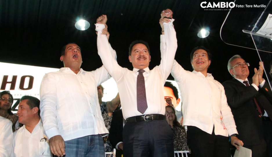 Inicia el 4to Informe de Nacho Mier en compañía de Cesar Yáñez, Mario Delgado, Cuauhtémoc Blanco (FOTOS)