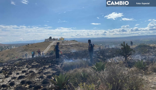 Protección Civil controla dos incendios en Tecamachalco