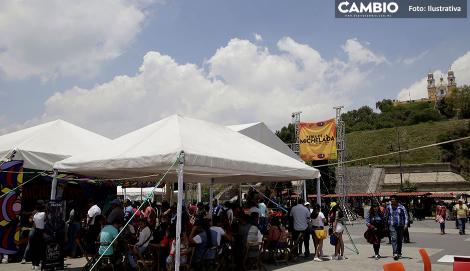 Vecinos de San Pedro Cholula revienta vs la Feria de la Michelada tras empujones y golpes en el festival