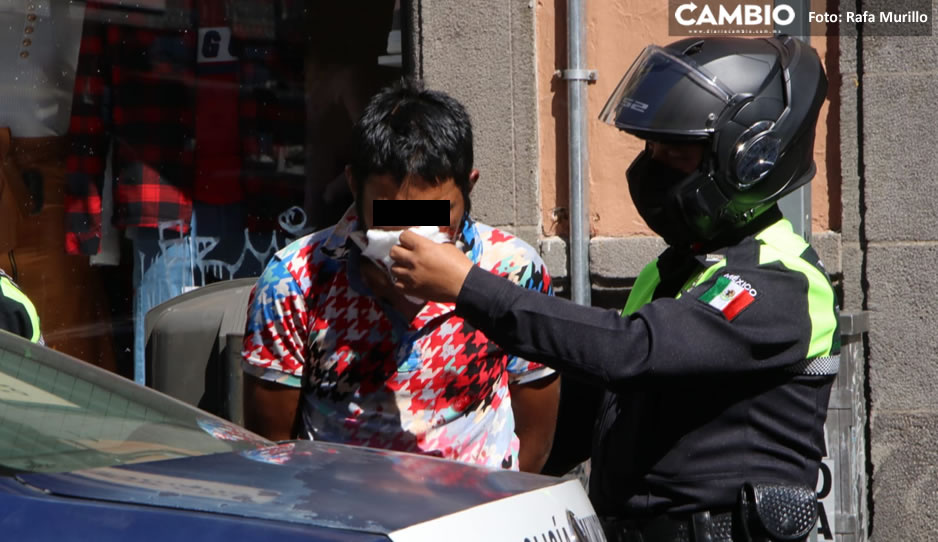 ¡Héroes! Comerciantes detienen asaltante en centro histórico (VIDEO)