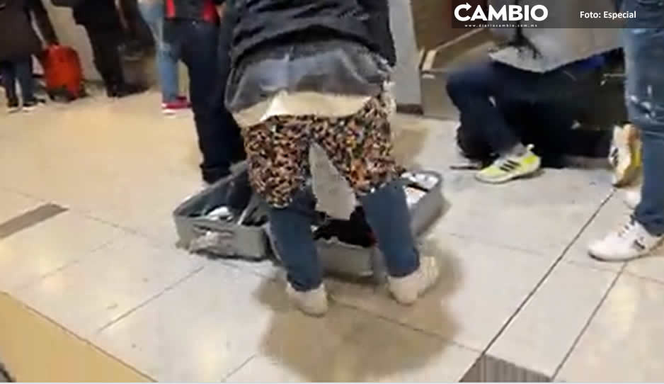 Viajero que sabe ahorrar: se pone la ropa de su maleta para no pagar equipaje extra (VIDEO)
